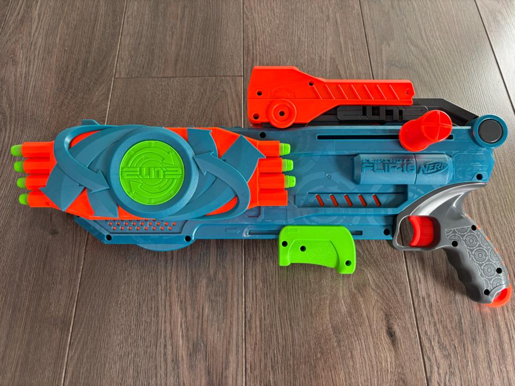 Grote Nerf Blaster Collectie met Accessoires, Ophalen, Zo goed als nieuw