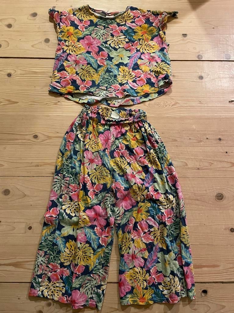 Kleurrijke kinderbroek met shirt metk Zara, Kinderen en Baby's, Kinderkleding | Overige, Ophalen of Verzenden, Gebruikt, Jongen of Meisje