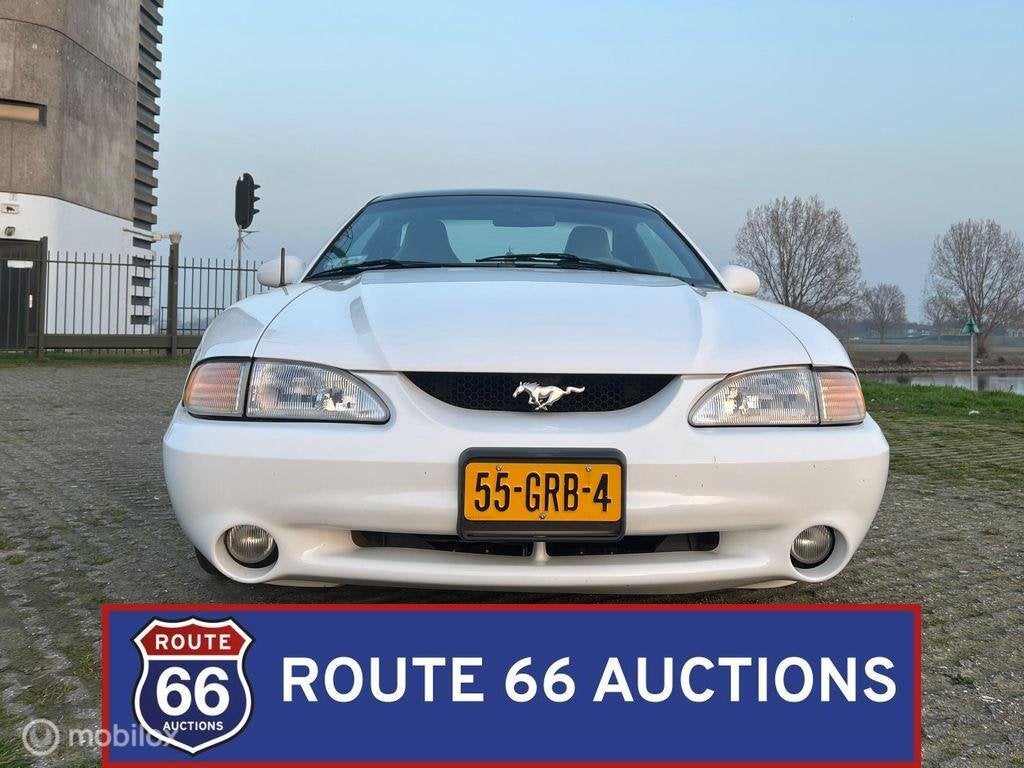 Ford Mustang SN95 Coupe | 1996 | Route 66 Auctions, Overige carrosserieën, Zwart, Bedrijf, Handgeschakeld