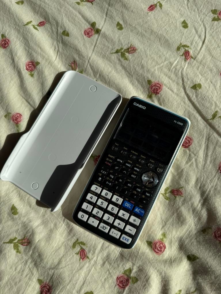 CASIO fx-CG50 Grafische rekenmachine, Ophalen of Verzenden, Grafische rekenmachine, Zo goed als nieuw
