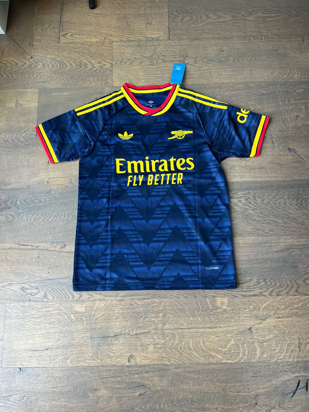 Arsenal uitshirt 26/27 saliba M, Maat M, Ophalen of Verzenden, Nieuw, Shirt