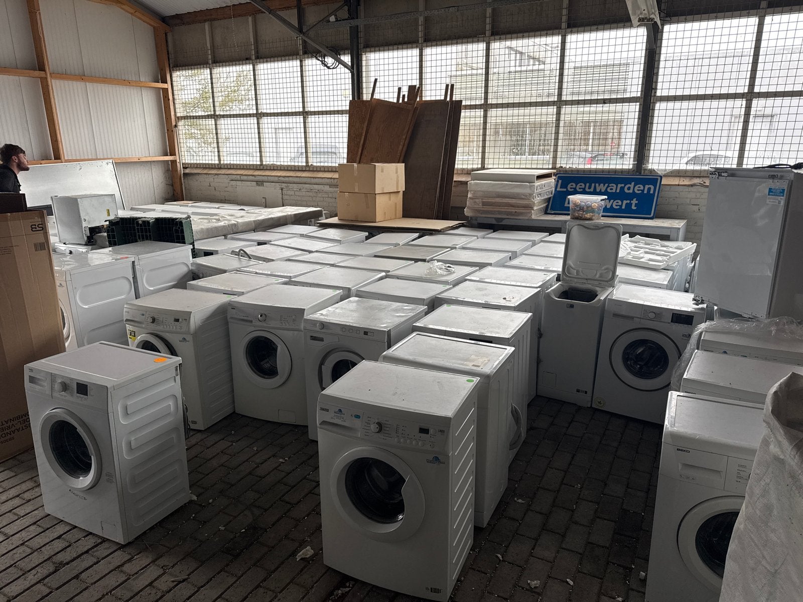90 gecontroleerde wasmachines - Ideaal voor doorverkoop, Gebruikt, 8911gd, Ophalen of Verzenden, Info@zanussi.nl