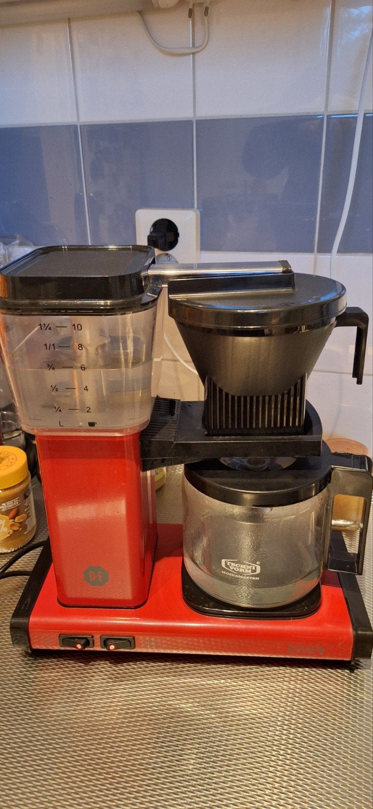Moccamaster techni vorm Douwe Egberts, 4 tot 10 kopjes, Ophalen of Verzenden, Gebruikt, Koffiemachine