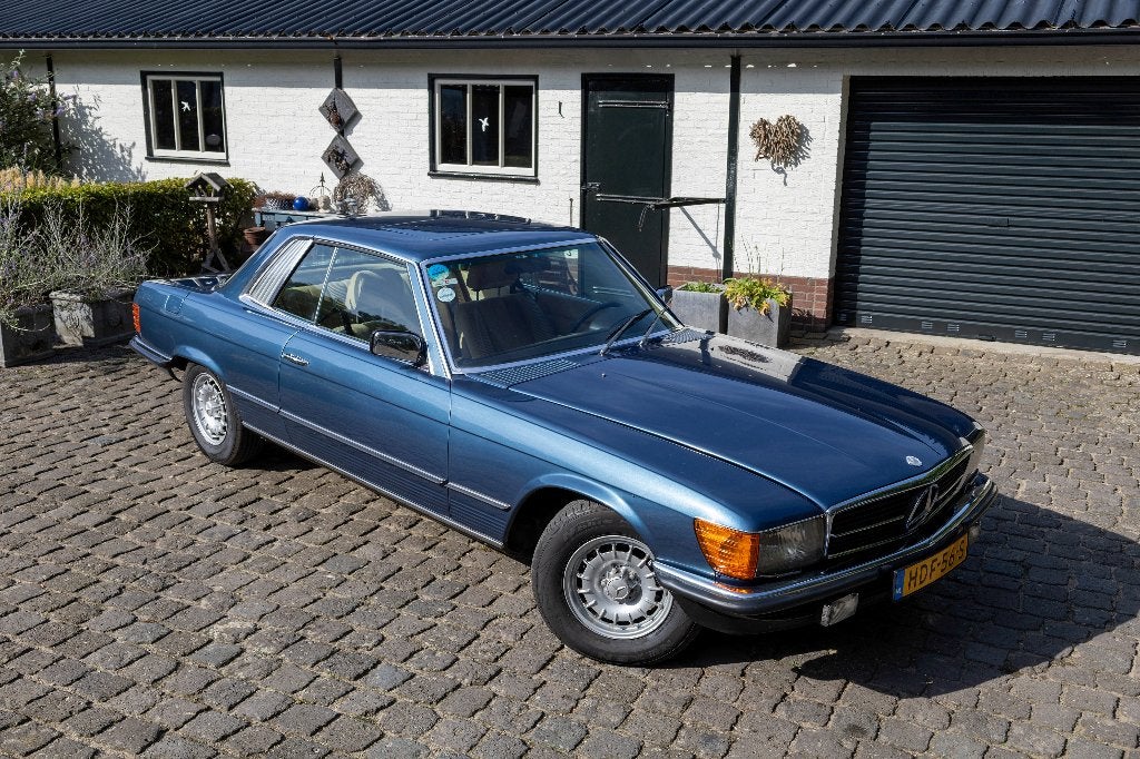 Mercedes-Benz 380 SLC 1980 Lapisblau Metallic/Velours Creme, Auto's, Automaat, Achterwielaandrijving, Blauw, SLC
