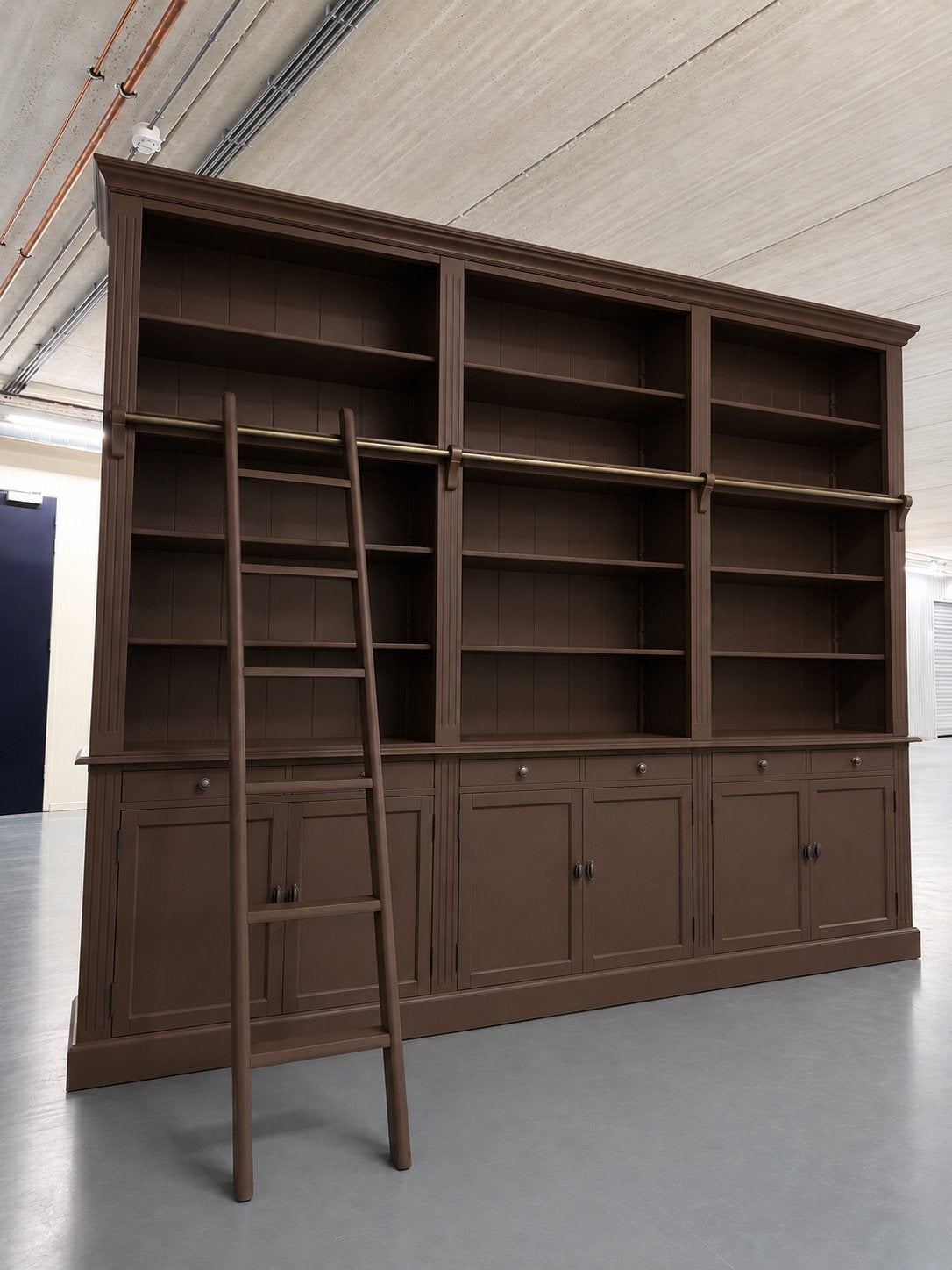Grote Landelijke Boekenkast met Bibliotheekladder Bruin #K41