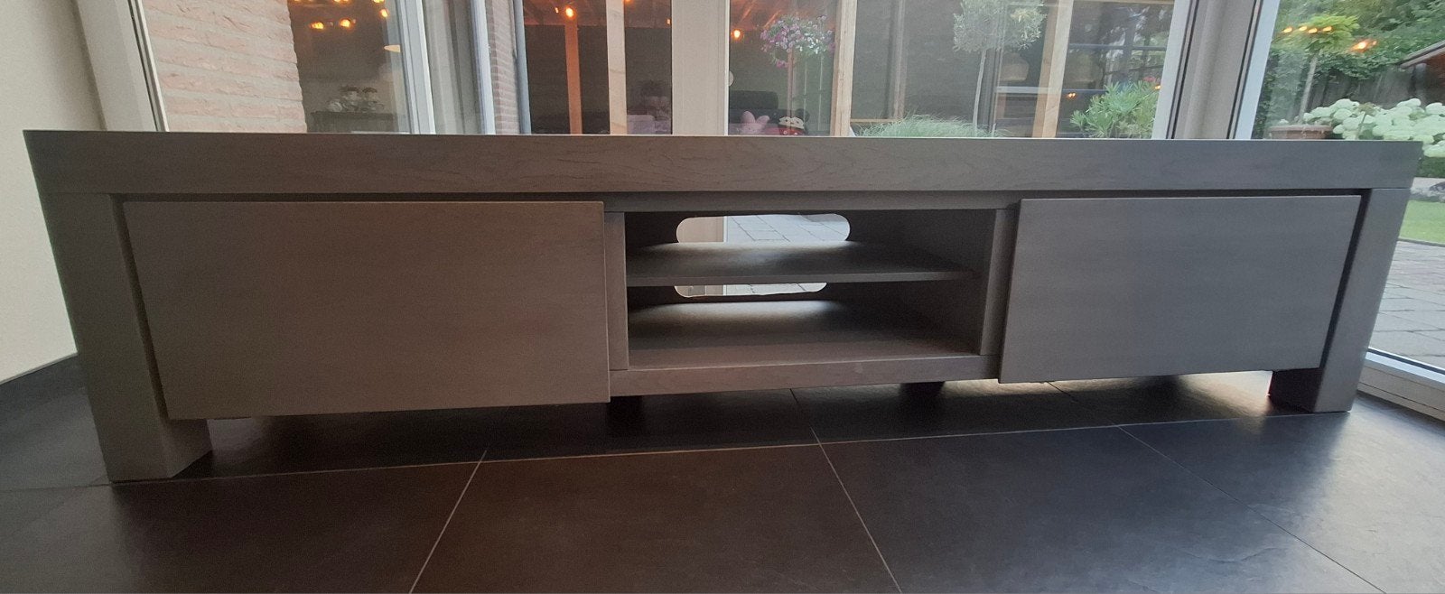 tv meubel/tv dressoir van Goossens serie Clear, Ophalen, Eikenhout, Zo goed als nieuw, 200 cm of meer