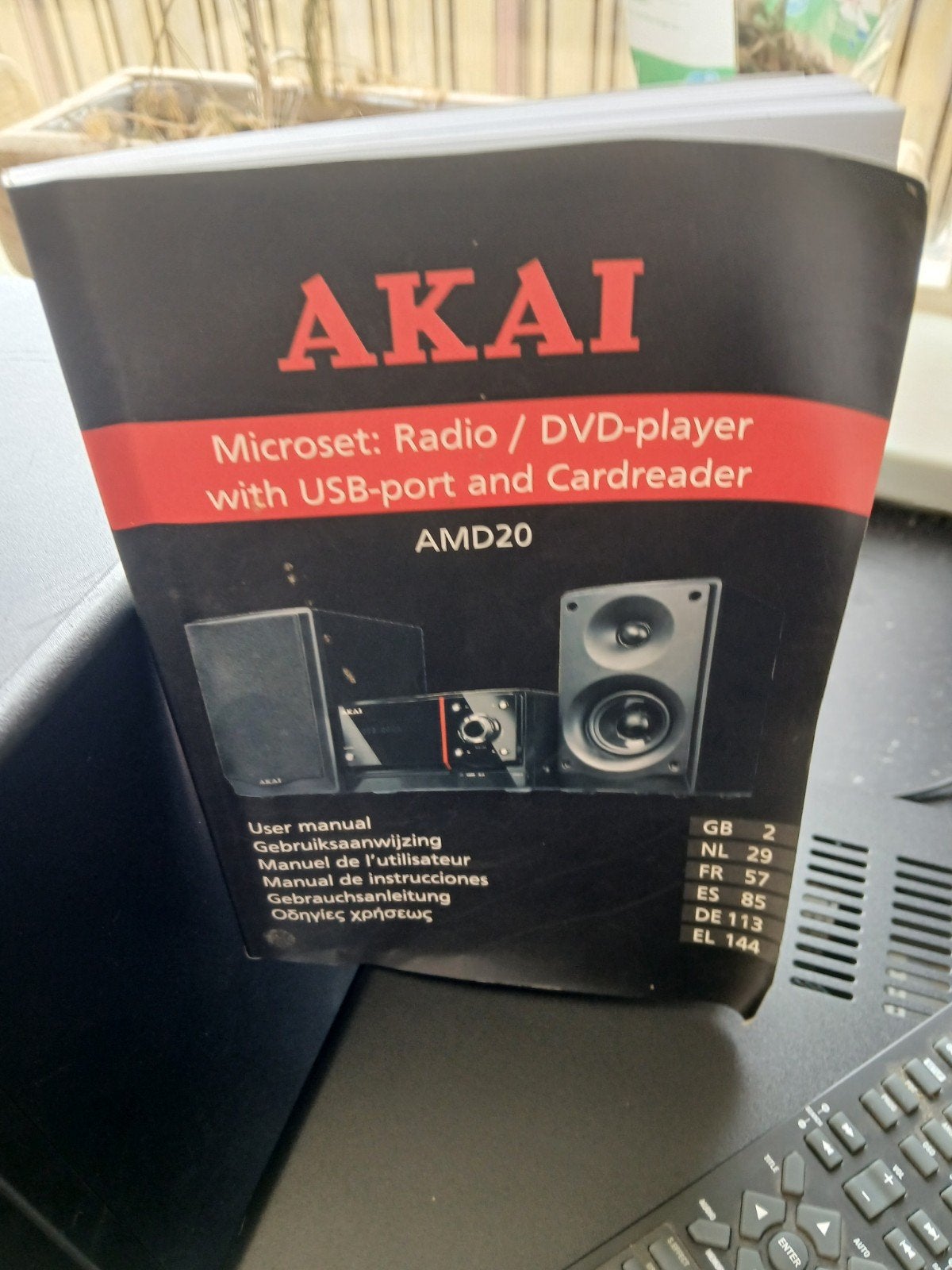 Akai Microset AMD20 met DVD-speler, USB en kaartlezer, Ophalen