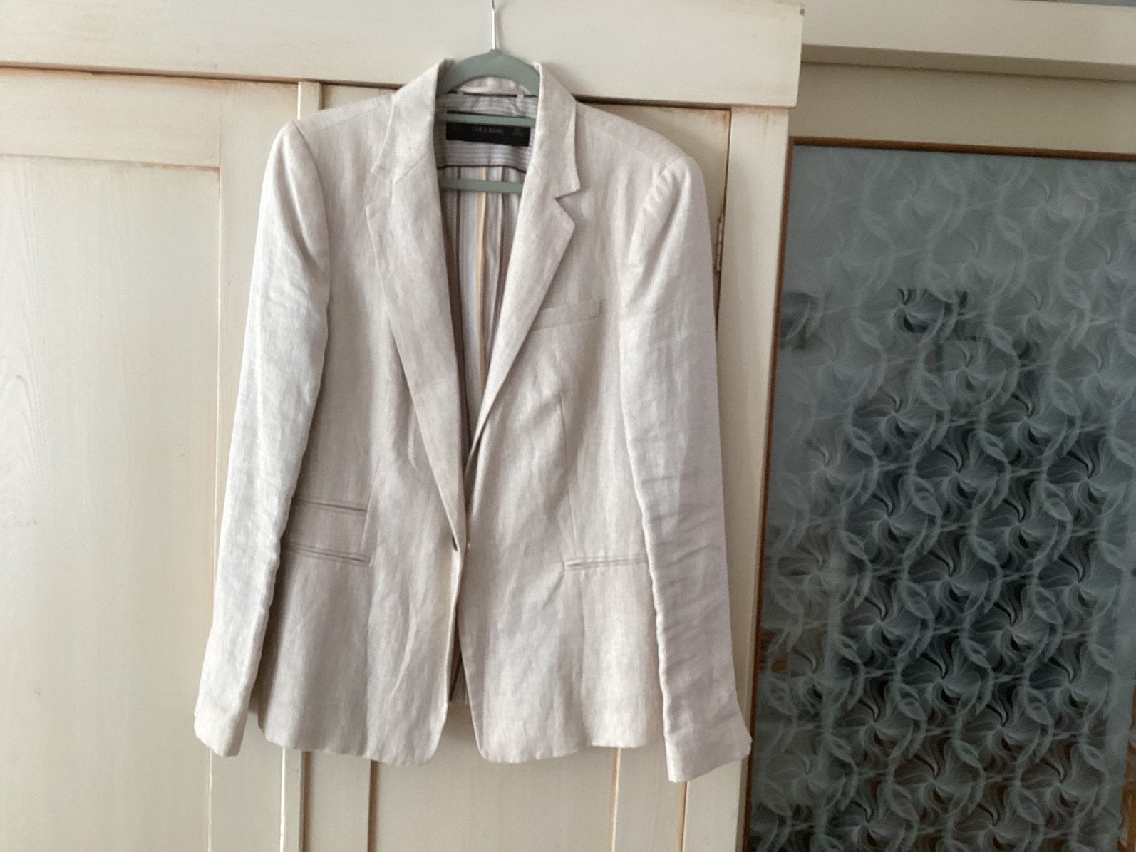 Linnen blazer van Zara, Ophalen of Verzenden, Zo goed als nieuw, Maat 42/44 (L), Beige