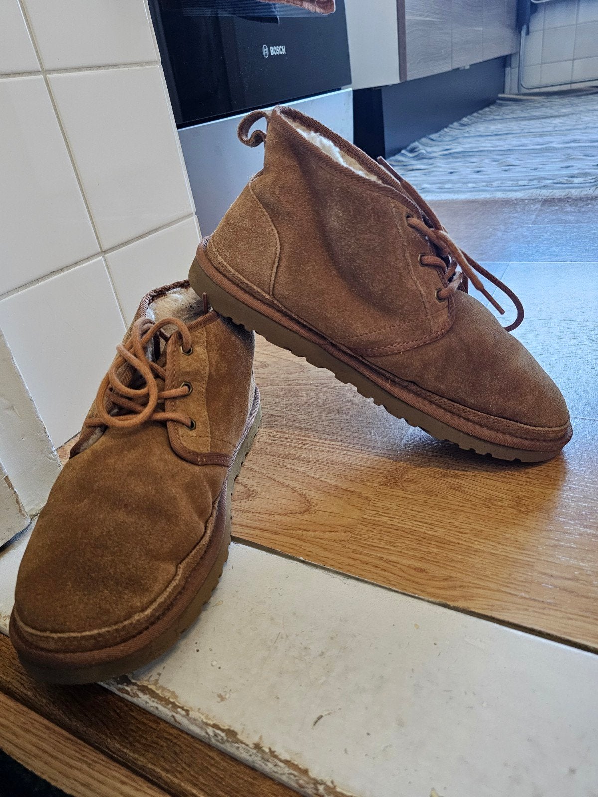 Uggs maat 44, Ophalen of Verzenden, Zo goed als nieuw, Boots
