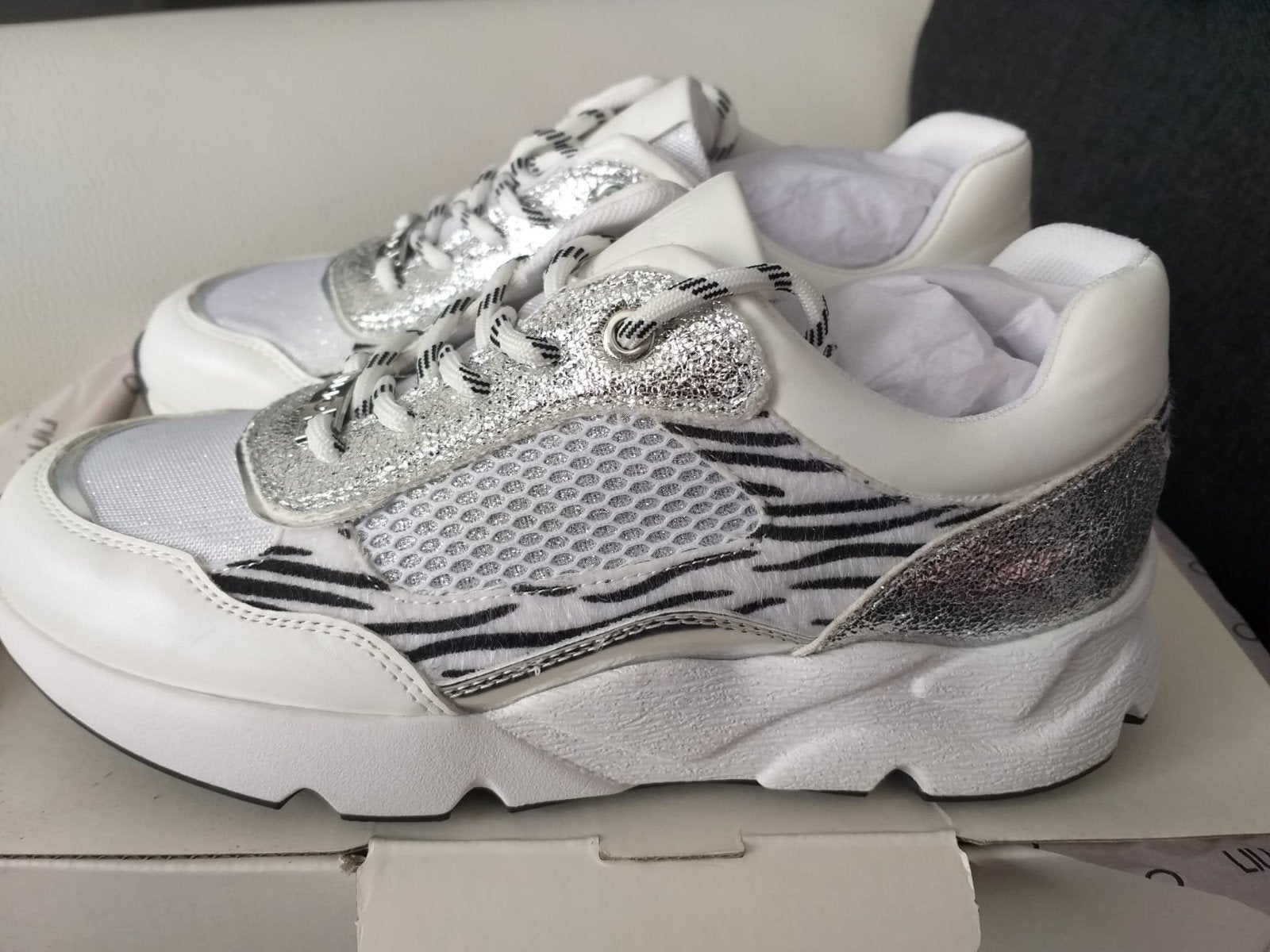 Liu Jo Trudi Sneakers - Nieuw in doos, Maat 38, Liu Jo, Wit, Nieuw, Ophalen of Verzenden