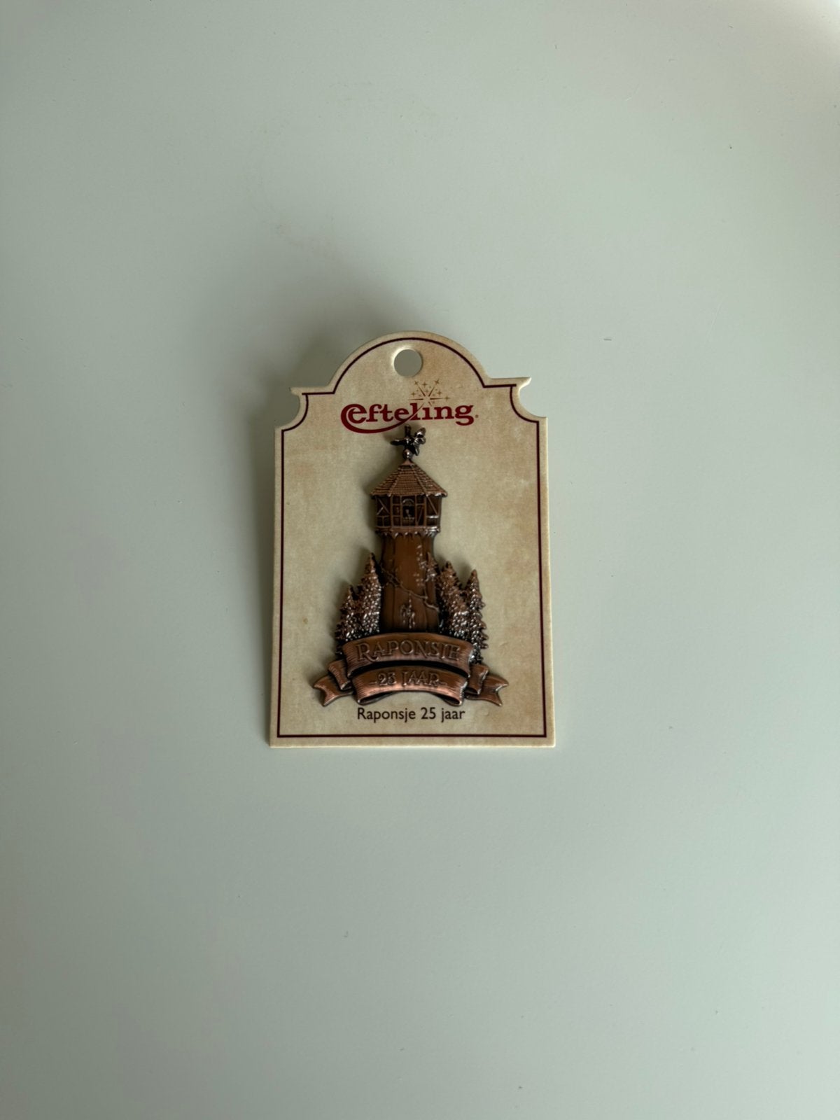 Efteling pin – Raponsje 25 jaar – originele kaart, Ophalen of Verzenden, Nieuw, Button of Speldje