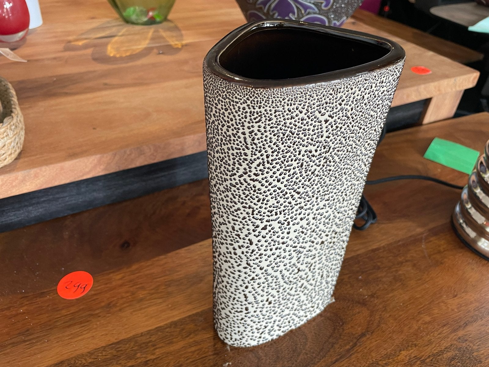 Vaas dotangle bruin 17cm, Ophalen, Bruin, Met patroon/structuur, Nieuw