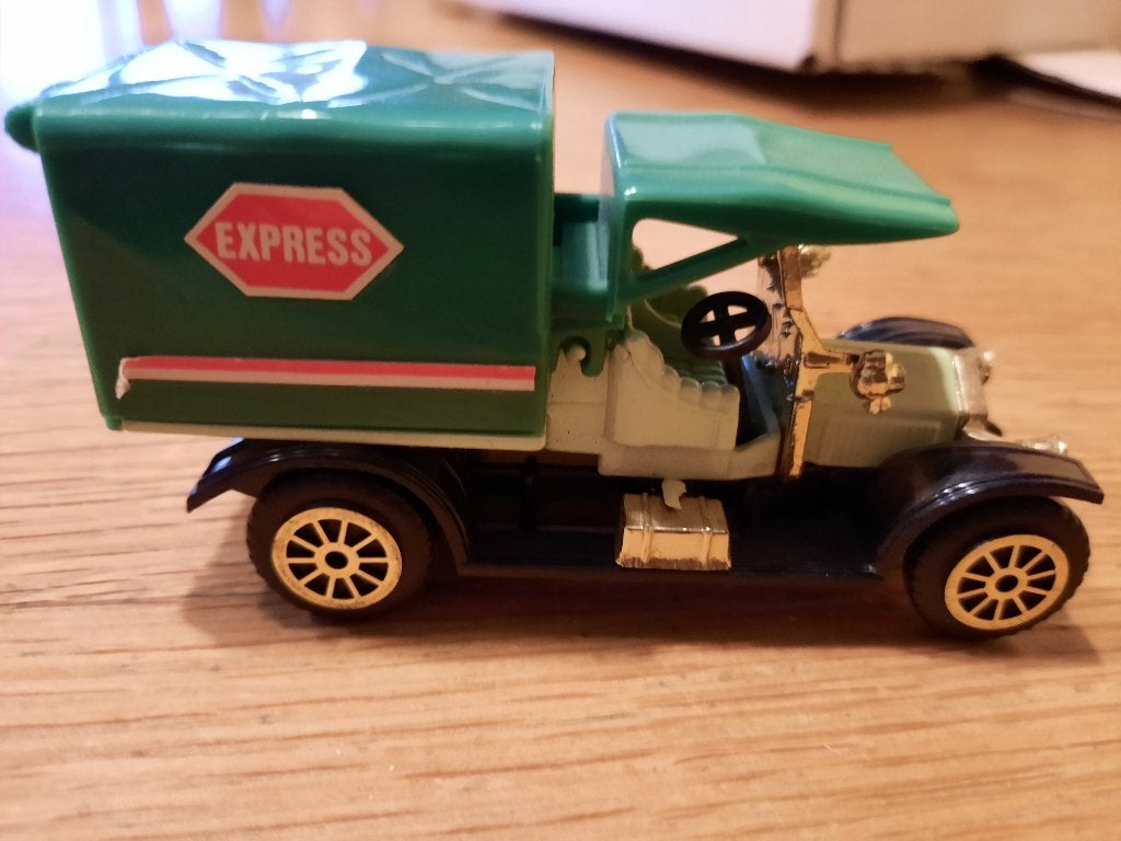 Car~Model #504 Express Unbranded Vintage T Truck, Ophalen of Verzenden, Bus of Vrachtwagen