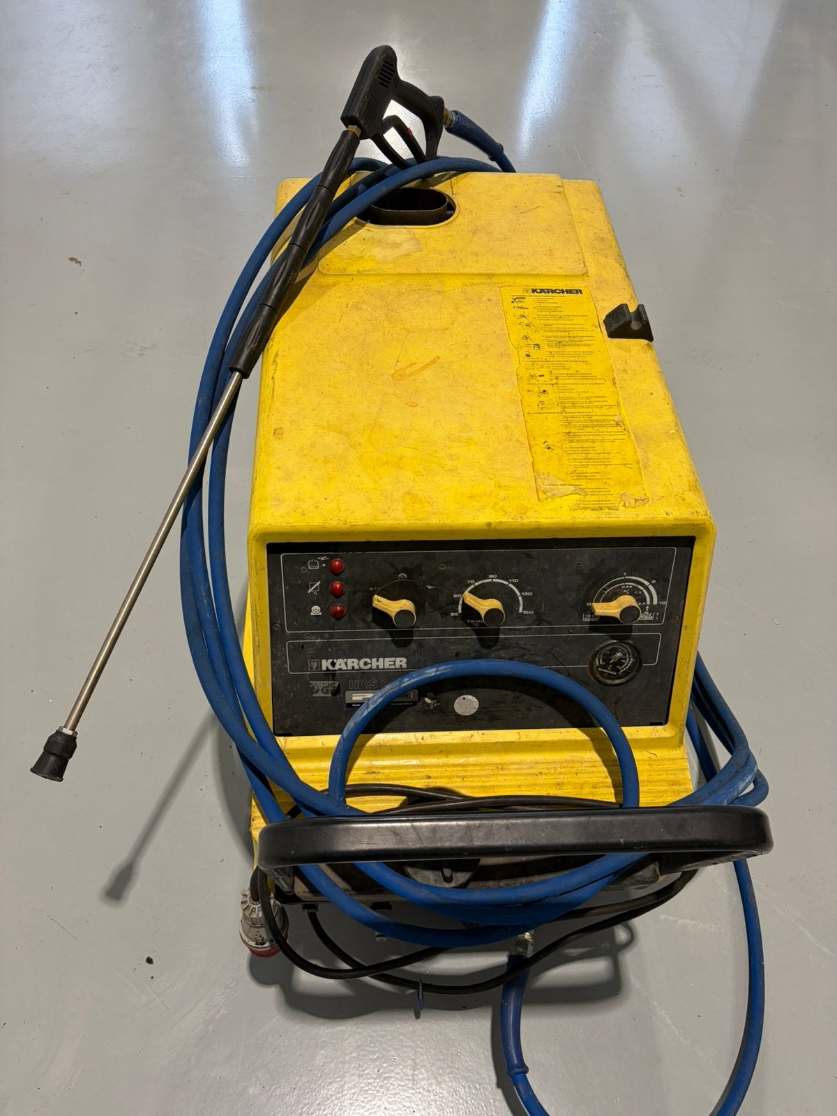 Karcher warm water hogedrukreiniger