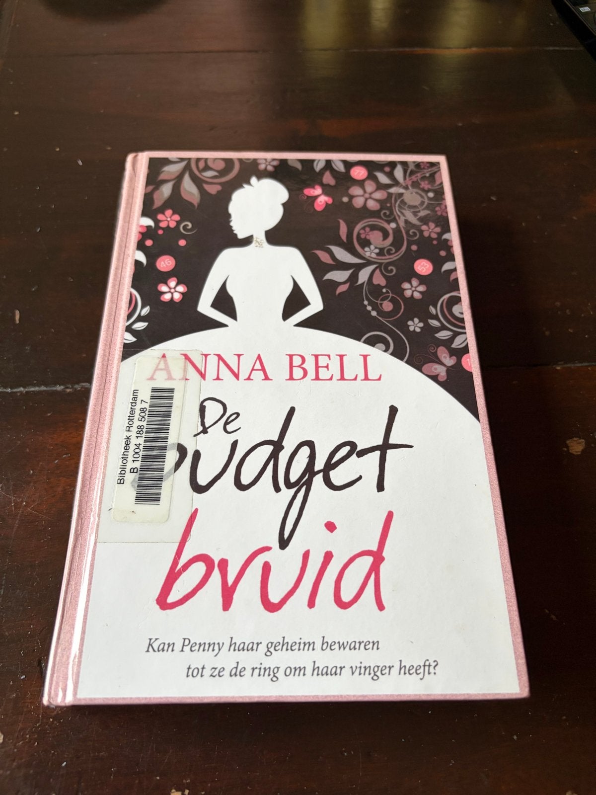 De budget bruid -  Anna Bell (Roman), Ophalen of Verzenden, Gelezen, Europa overig