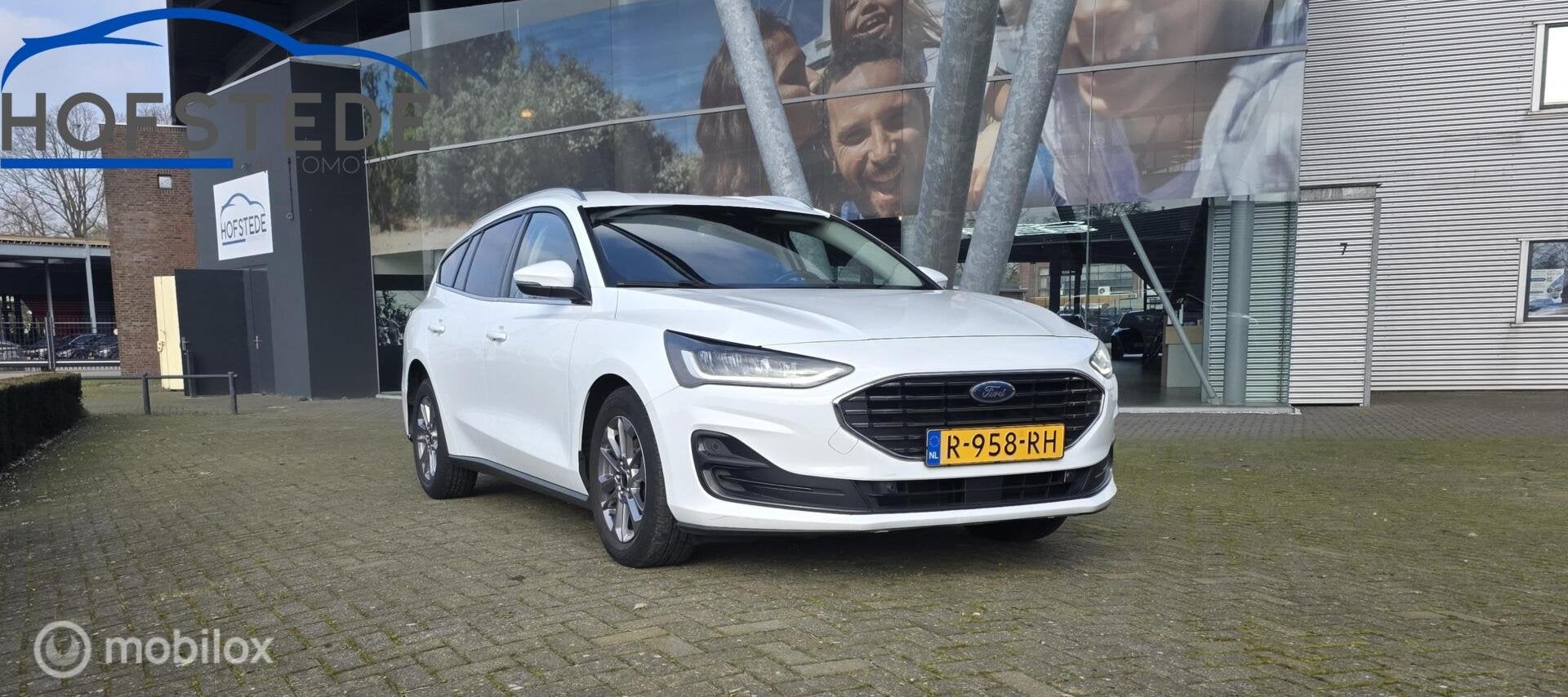 Ford Focus Wagon 1.0 EcoBoost Hybrid | Sync 4 | Facelift, Gebruikt, Automatische klimaatregeling, Wit, Origineel Nederlands