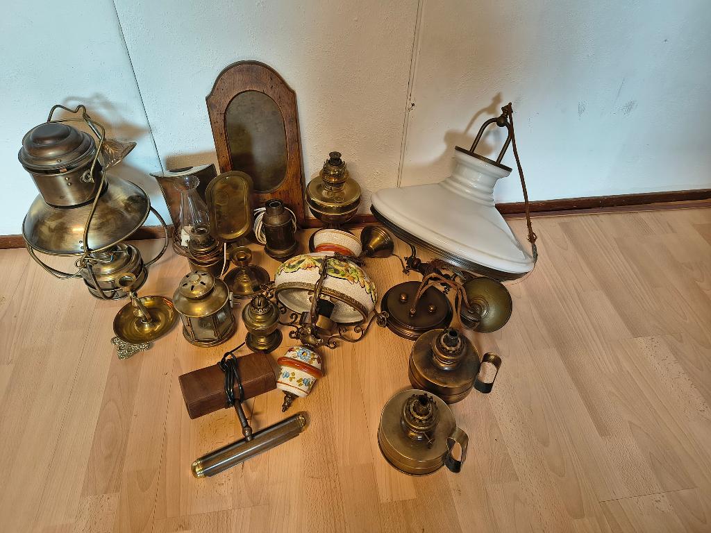 koperen lampen, Ophalen