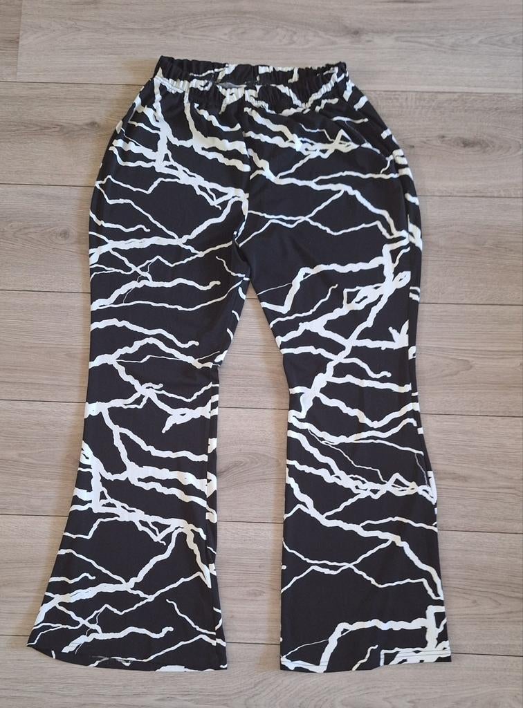 Magna flare broek zwart wit print XXL 44/46, Kleding | Dames, Zwart, Maat 42/44 (L), Ophalen of Verzenden, Lang