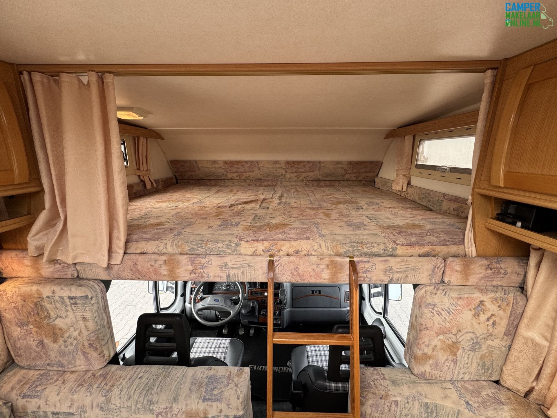 Foto 6 van Eura Mobil Maxi 640 LS | Top staat | Goed onderhouden | Ruim
