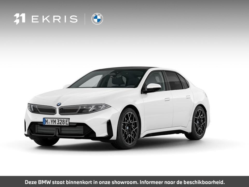 BMW i3 50 xDrive First Edition | M Sportpakket | Innovation, Auto's, Automaat, Zwart, 113 kWh, Wit