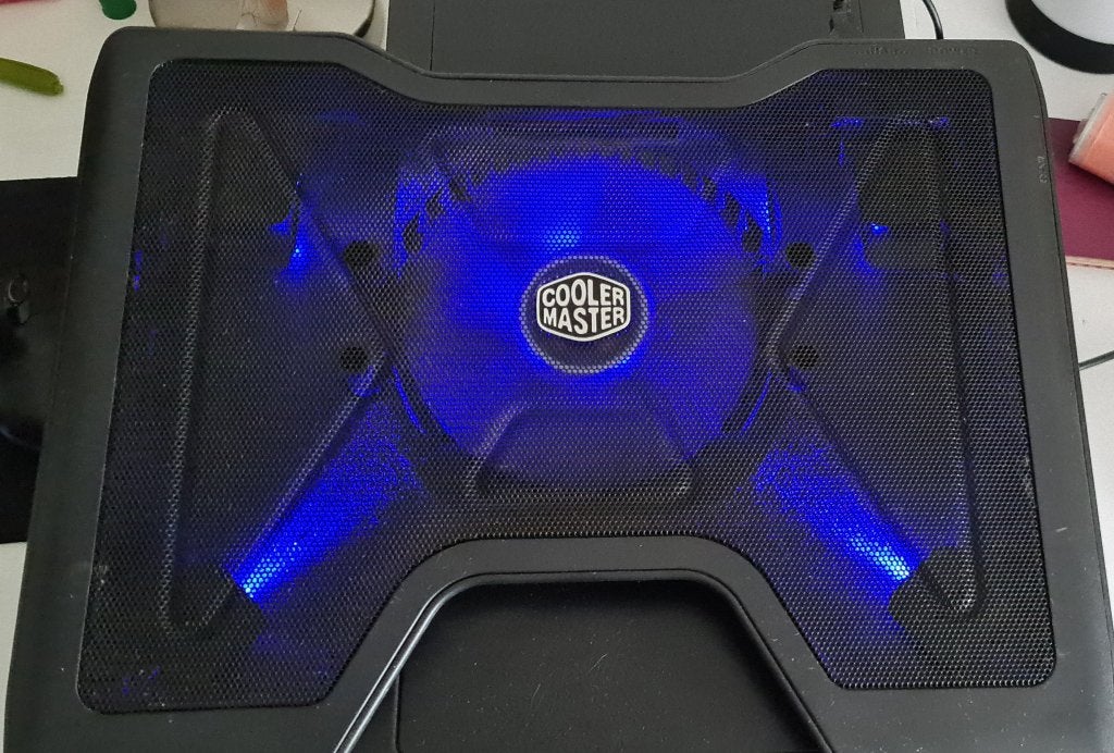Nog prima werkende laptop cooler Cooler Master Notepal, Computers en Software, Ophalen of Verzenden, Gebruikt, Cooler Master