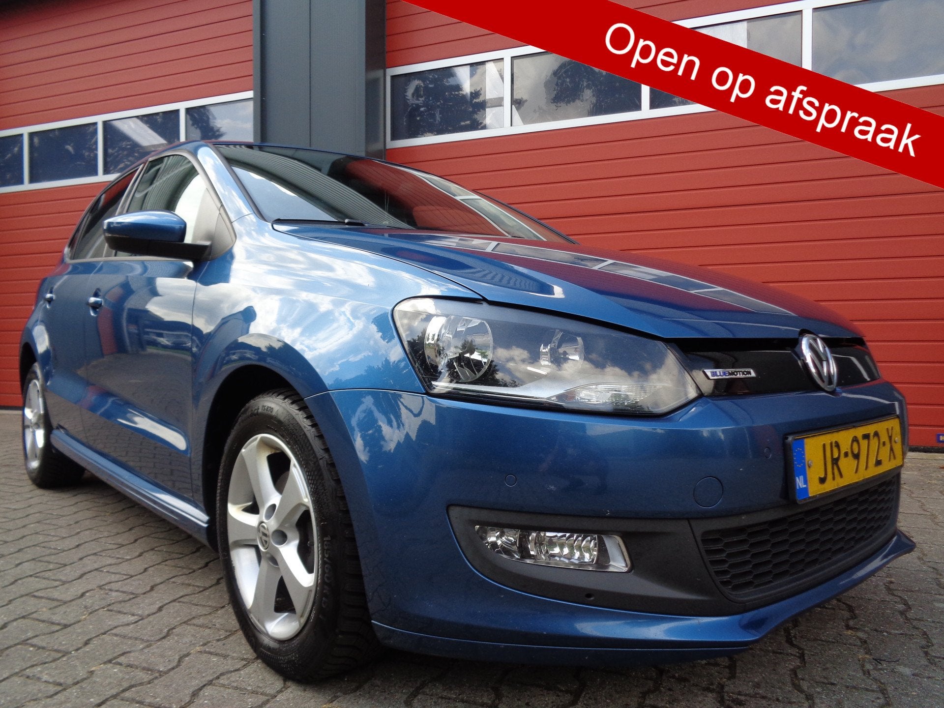 Volkswagen Polo 1.0 BlueMotion Connected Series 96PK Airco N, Auto's, Volkswagen, Voorwielaandrijving, Blauw, Origineel Nederlands