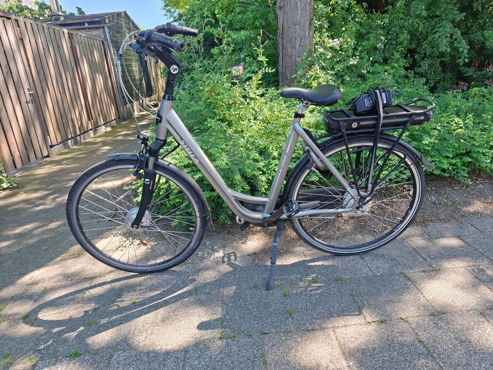 Mooie Stella Elektrische Fiets., Fietsen en Brommers, Elektrische fietsen, 55 tot 59 cm, Ophalen, Zo goed als nieuw, Overige merken