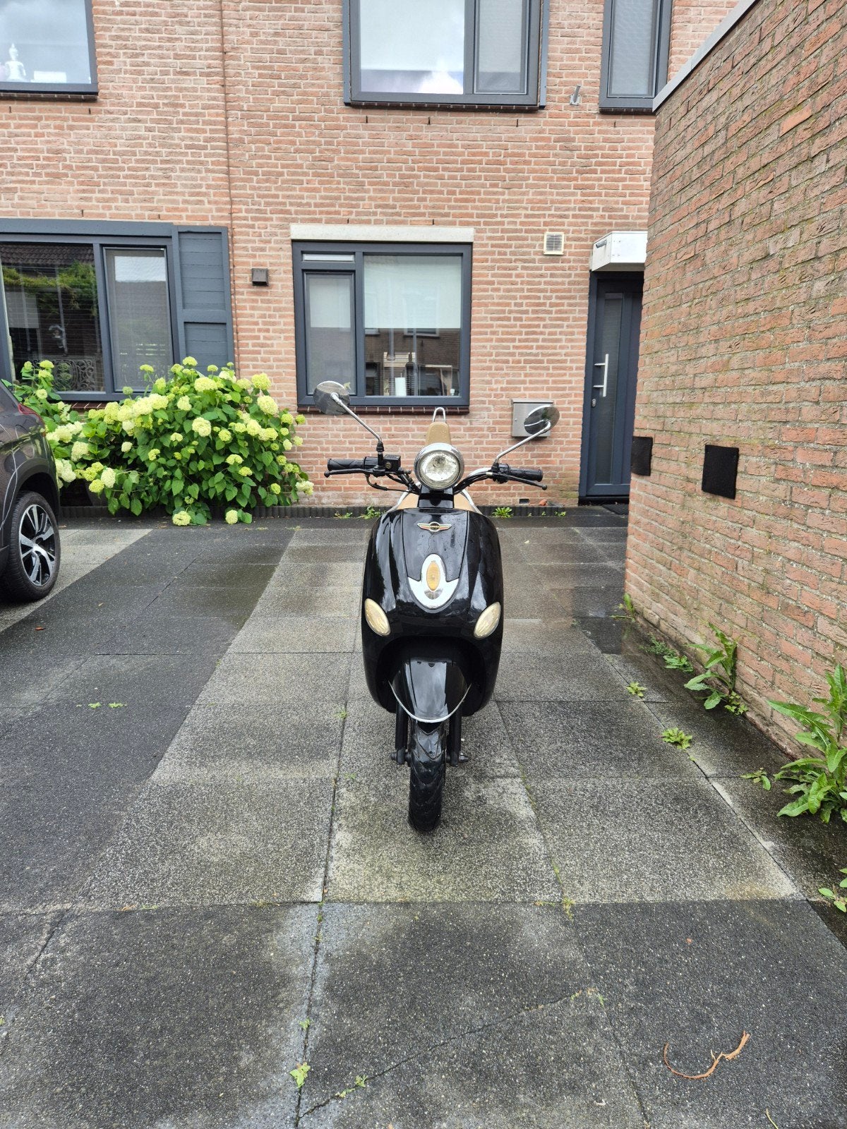 Razzo Pisa snorscooter uit 2015- Opknapper, Fietsen en Brommers, Ophalen of Verzenden, Gebruikt, Benzine, Overige merken