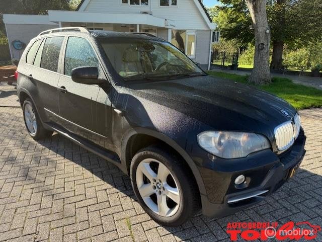 BMW X5 xDrive48i Youngtimer Incl. BTW ""APK 27-8-2027"", Auto's, Gebruikt, 138 €/maand, Zwart, Bedrijf