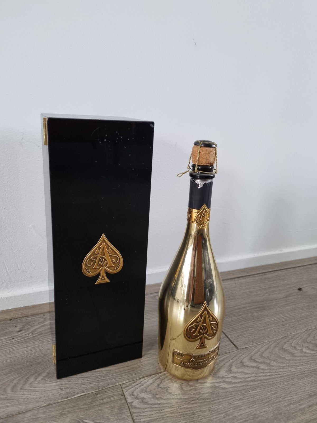 Armand de Brignac Ace of Spades Champagne Fles (leeg), Ophalen, Zo goed als nieuw, Glas, Goud