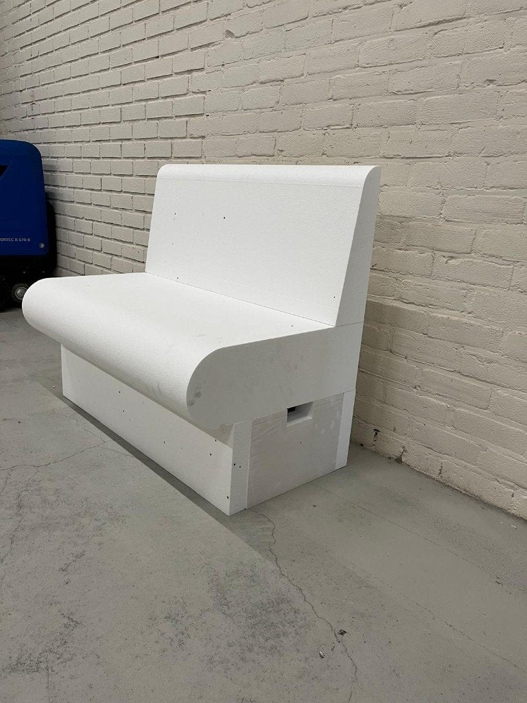 DIRECT BETEGELBAAR BANKJE VOOR STOOMCABINE & NATTE RUIMTES, Overige materialen, 100 mm of meer, Nieuw, Sauna Service