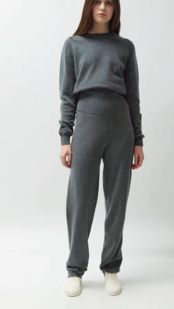 NIEUW Extreme Cashmere zachte donkerblauwe broek one size, Maat 38/40 (M), Nieuw, Extreme Cashmere, Lang