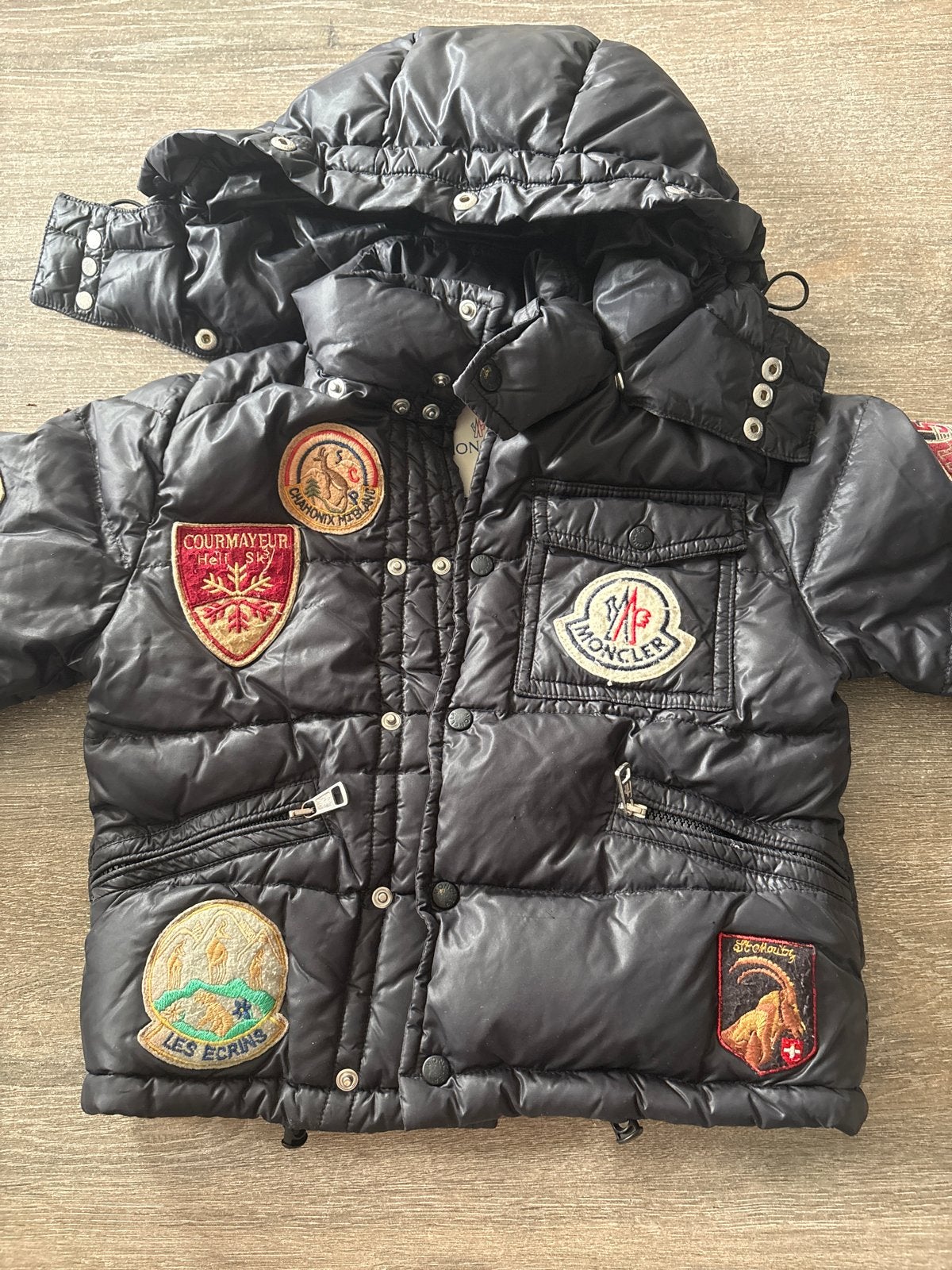 Vintage Moncler jas - Zwart - Maat 116 (6 jaar), Ophalen of Verzenden, Gebruikt, Jongen of Meisje