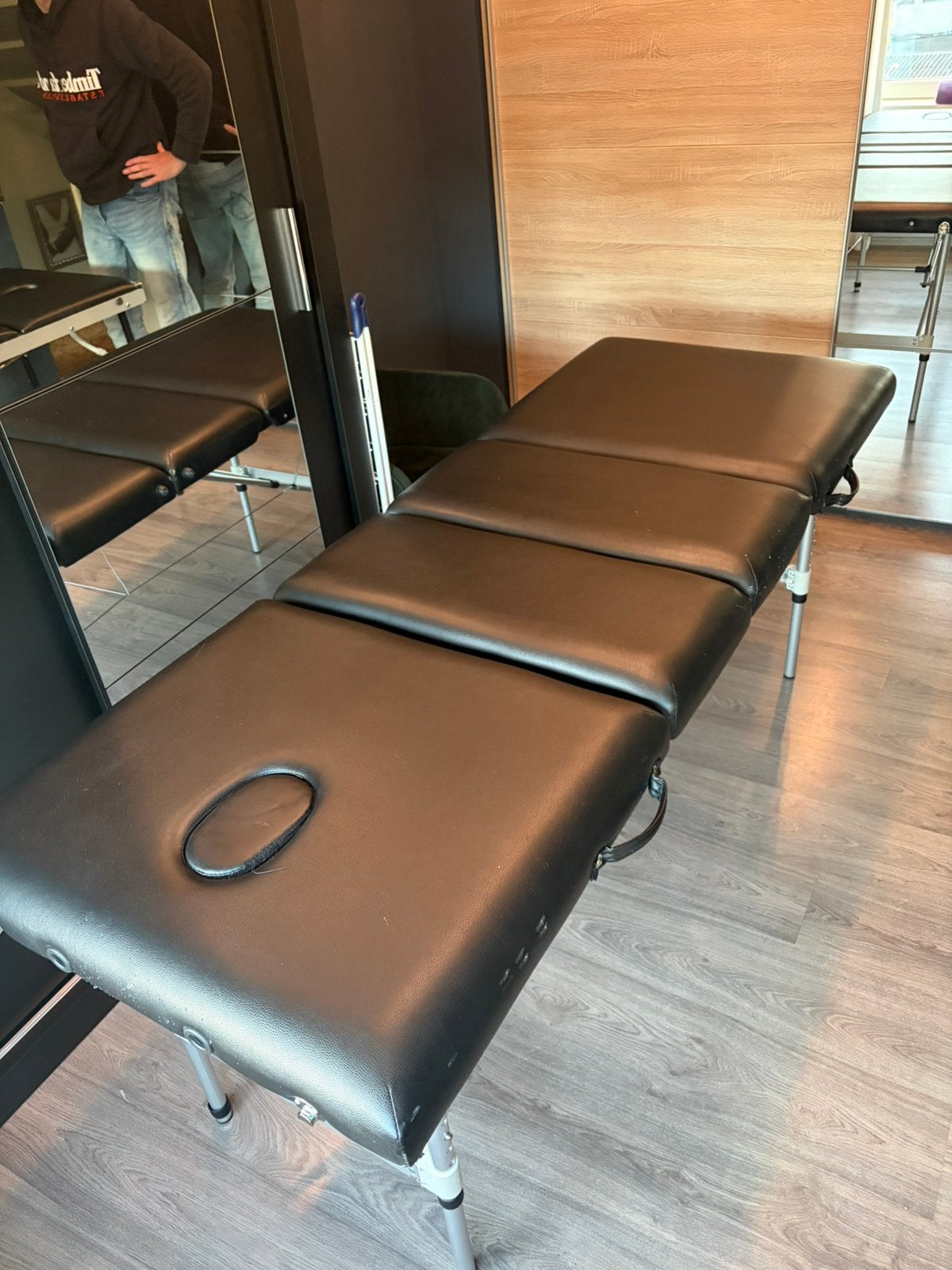 Massagetafel, Ophalen, Zo goed als nieuw, Massagetafel
