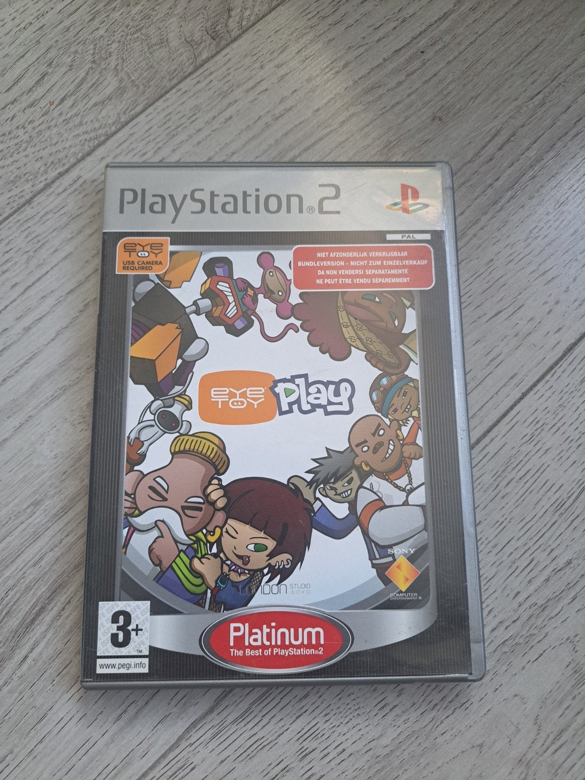 EyeToy Play - Platinum (PS2), Gebruikt, Overige genres, Ophalen of Verzenden, 3 spelers of meer