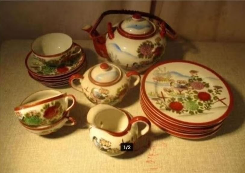 Zeer Mooi Oud Oosters Porseleine Servies, Ophalen of Verzenden