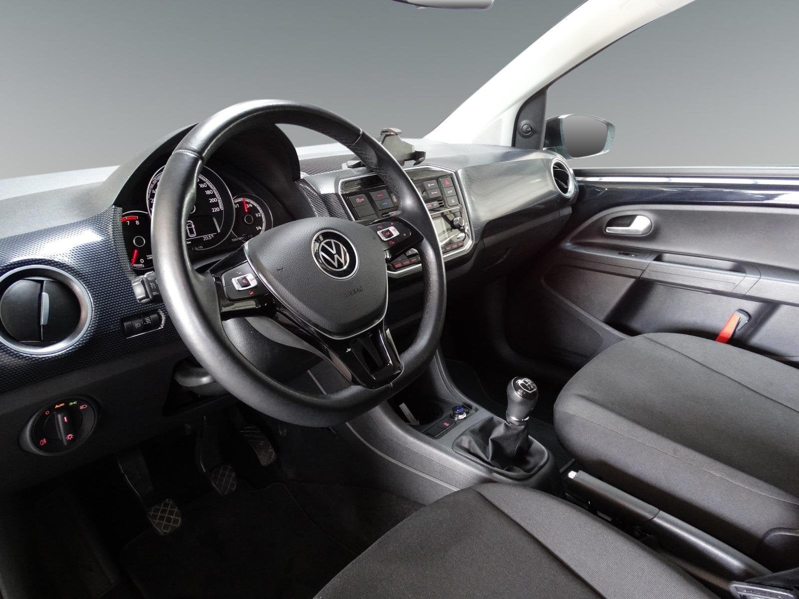 Volkswagen up! 1.0| CAMERA | NAVI | CLIMA | CRUISE | BTW, Auto's, Gebruikt, 4 stoelen, Origineel Nederlands, Bedrijf