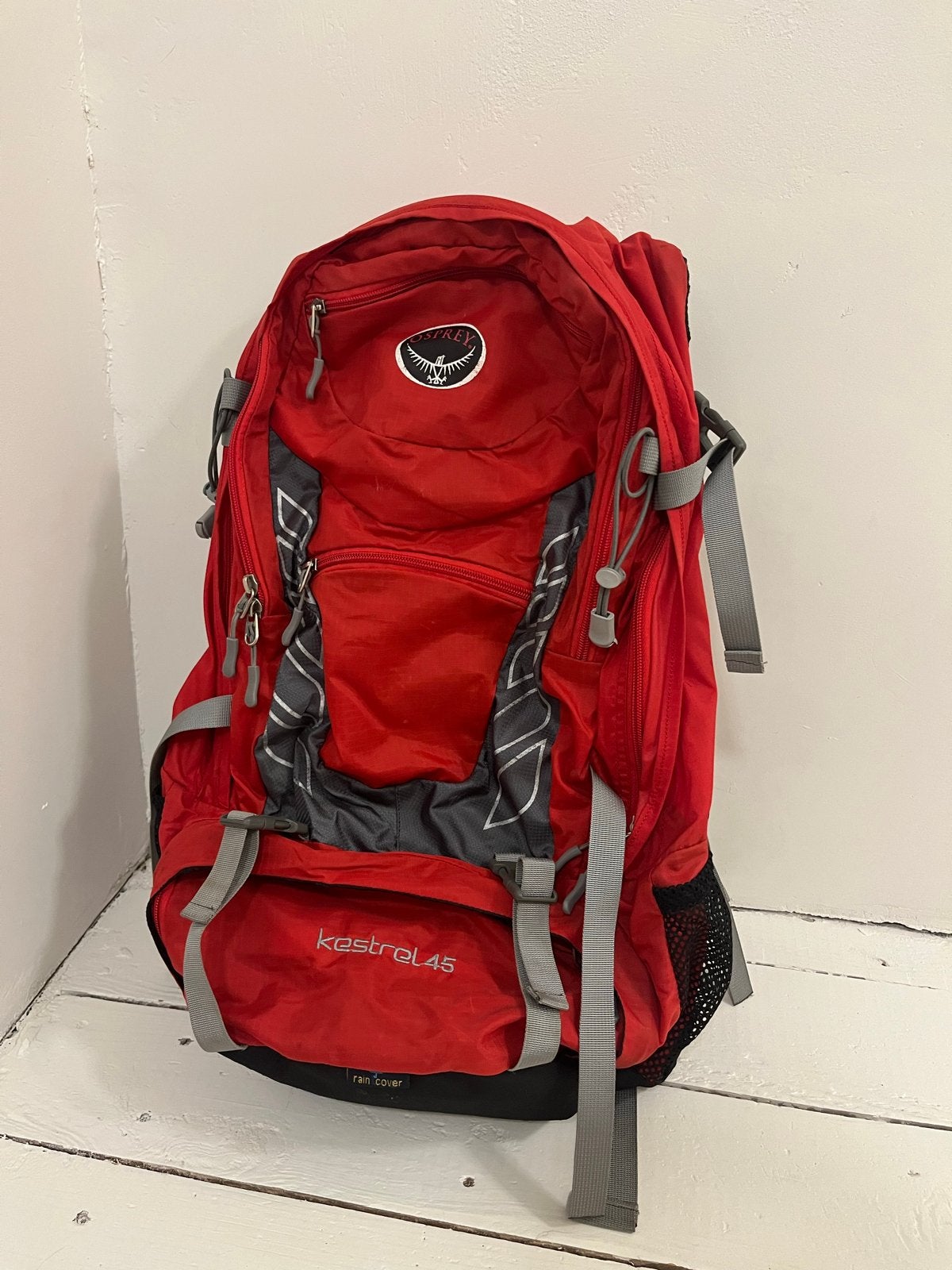 Osprey Kestrel 45 Trekking Rugzak - Rood, Overige merken, Gebruikt, 25 tot 40 cm, Ophalen of Verzenden