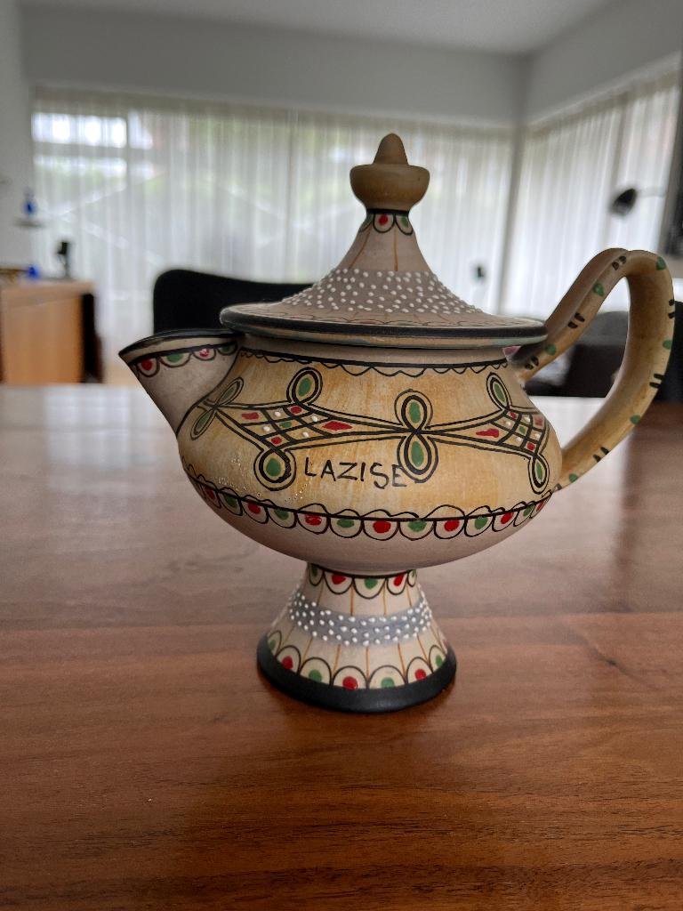 Lazise theepot keramiek, Ophalen