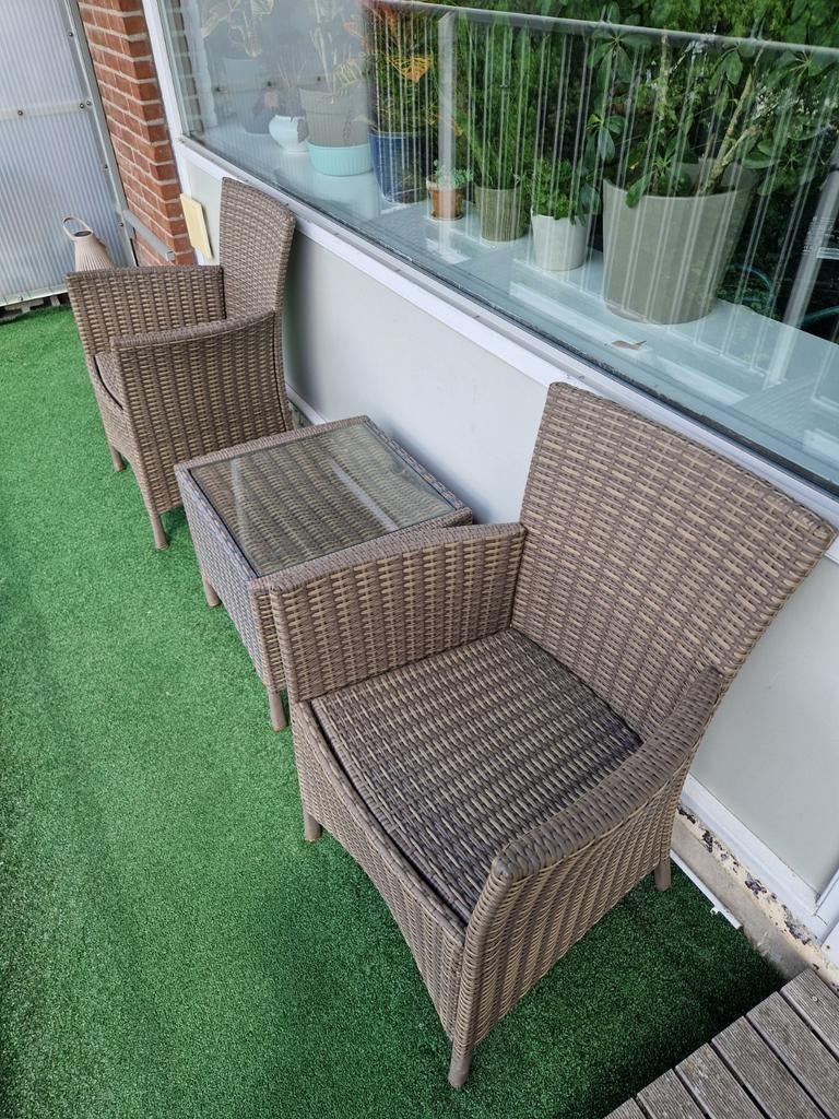 2 tuinstoelen + tafeltje. Inclusief kussens, 2 zitplaatsen, Kunststof, Gebruikt, Ophalen of Verzenden