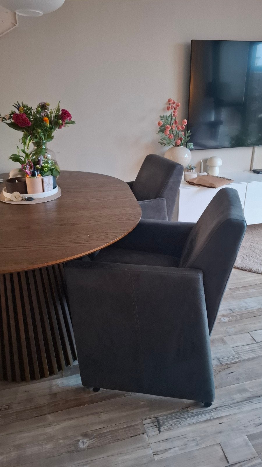 4 eetkamerstoelen op wieltjes, Huis en Inrichting, Ophalen, Gebruikt, Rechthoekig, 50 tot 100 cm