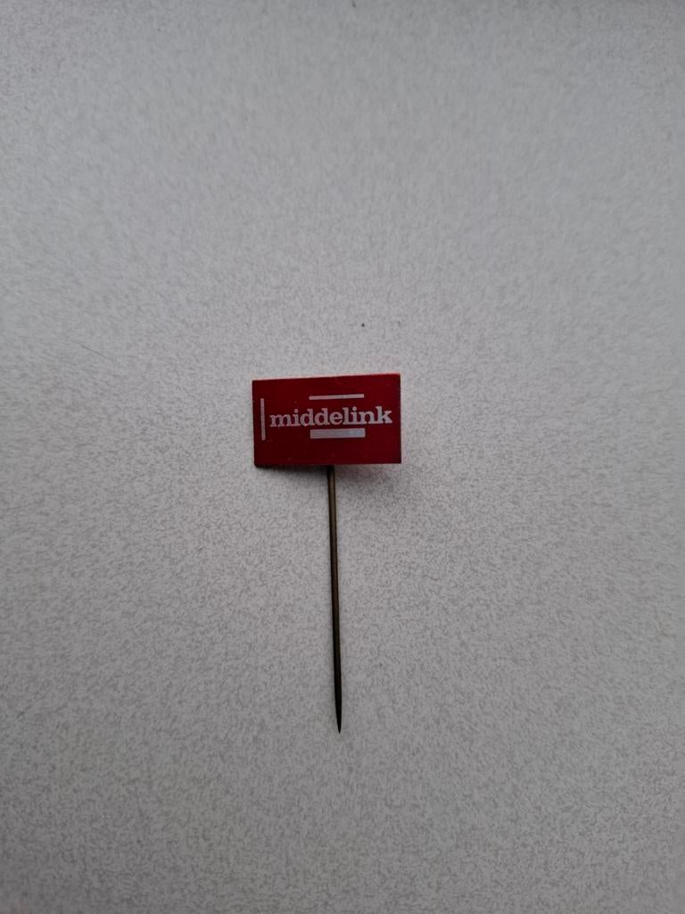 Vintage speldje pin prikker steekspeld Middelink, Ophalen of Verzenden