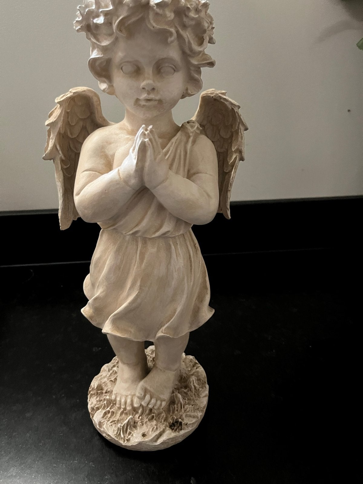 Beeldje van een biddende engel, Antiek en Kunst, Ophalen