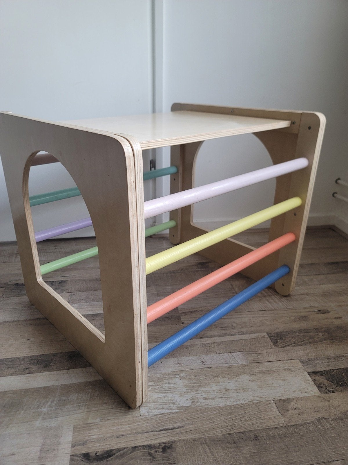 Houten kubus  klimrek voor baby's en peuters, Kinderen en Baby's, Speelgoed | Houten speelgoed, Ophalen of Verzenden, Zo goed als nieuw