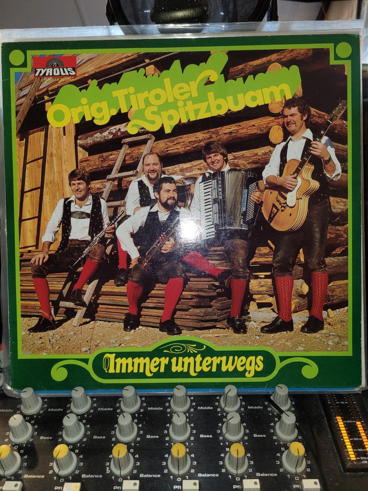 Fijne tyrolis orig tiroler spitzbuam, Ophalen of Verzenden