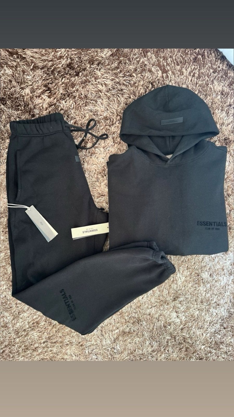 Essentials Fear of God Hoodie en Joggingbroek Set Zwart, Ophalen of Verzenden, Nieuw, Maat 48/50 (M), Zwart