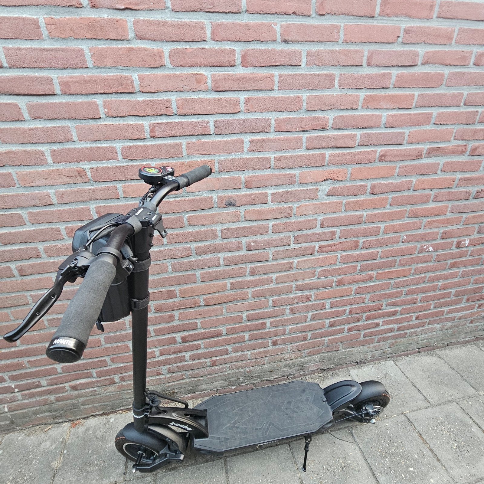 Kaabo Mantis 10 ECO 800W elektrische step - Nieuwstaat, Fietsen en Brommers, Steps, Ophalen of Verzenden