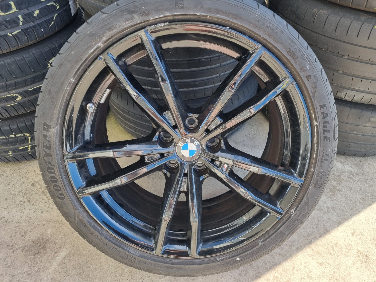 BMW 3-Serie G20 - G21 19 inch Styling 791M met zomerbanden, Auto-onderdelen, Gebruikt, Banden en Velgen, Personenwagen, Zomerbanden