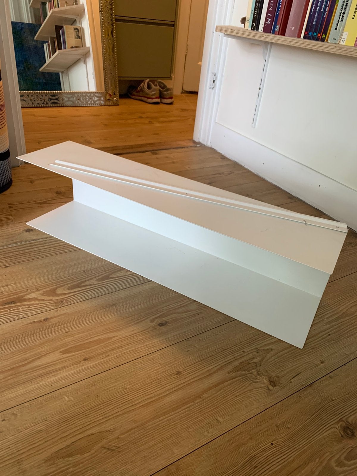 IKEA Botkyrka witte metalen wandplank 80x20cm, Ophalen, Zo goed als nieuw