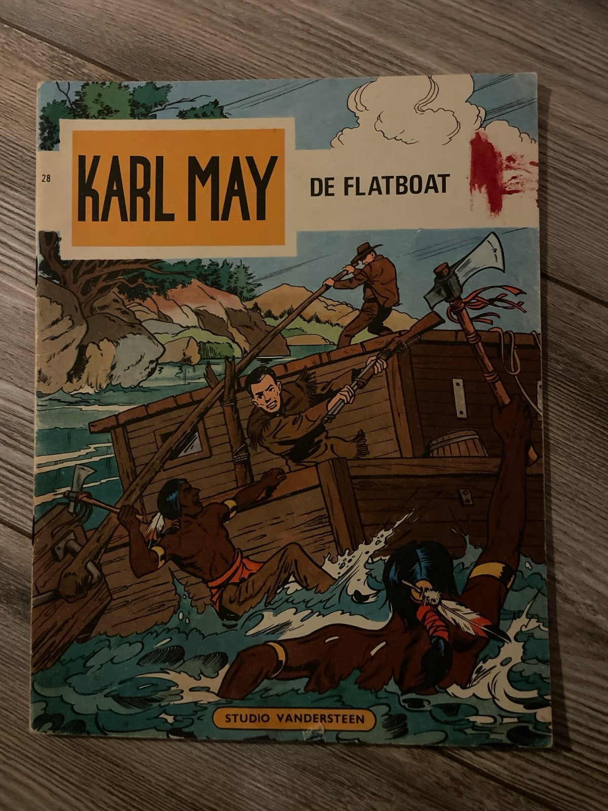 Karl May - De Flatboat (Studio Vandersteen), Boeken, Eén stripboek, Ophalen of Verzenden, Gelezen